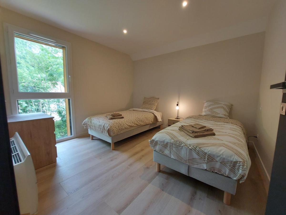 Charmant Et Spacieux Appartement A Quelques Pas Du Lac Duingt Luaran gambar